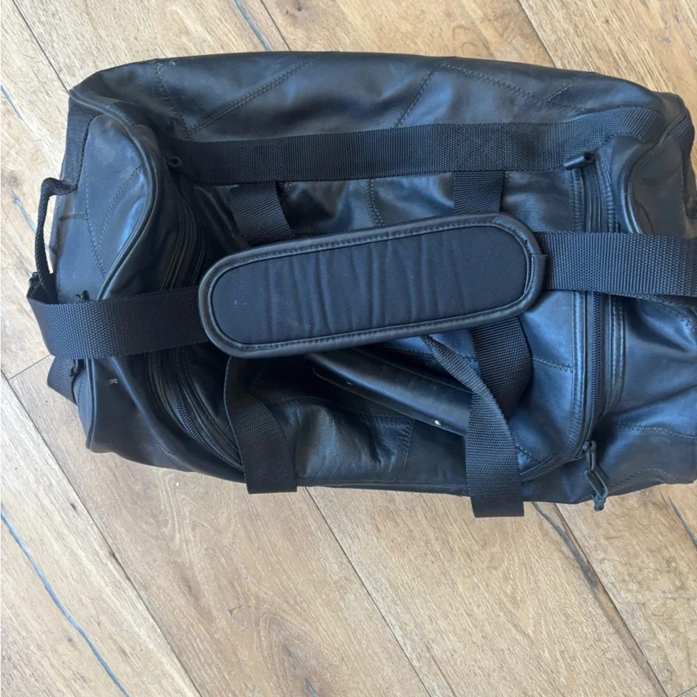 Supreme Black Duffel Bag for Men